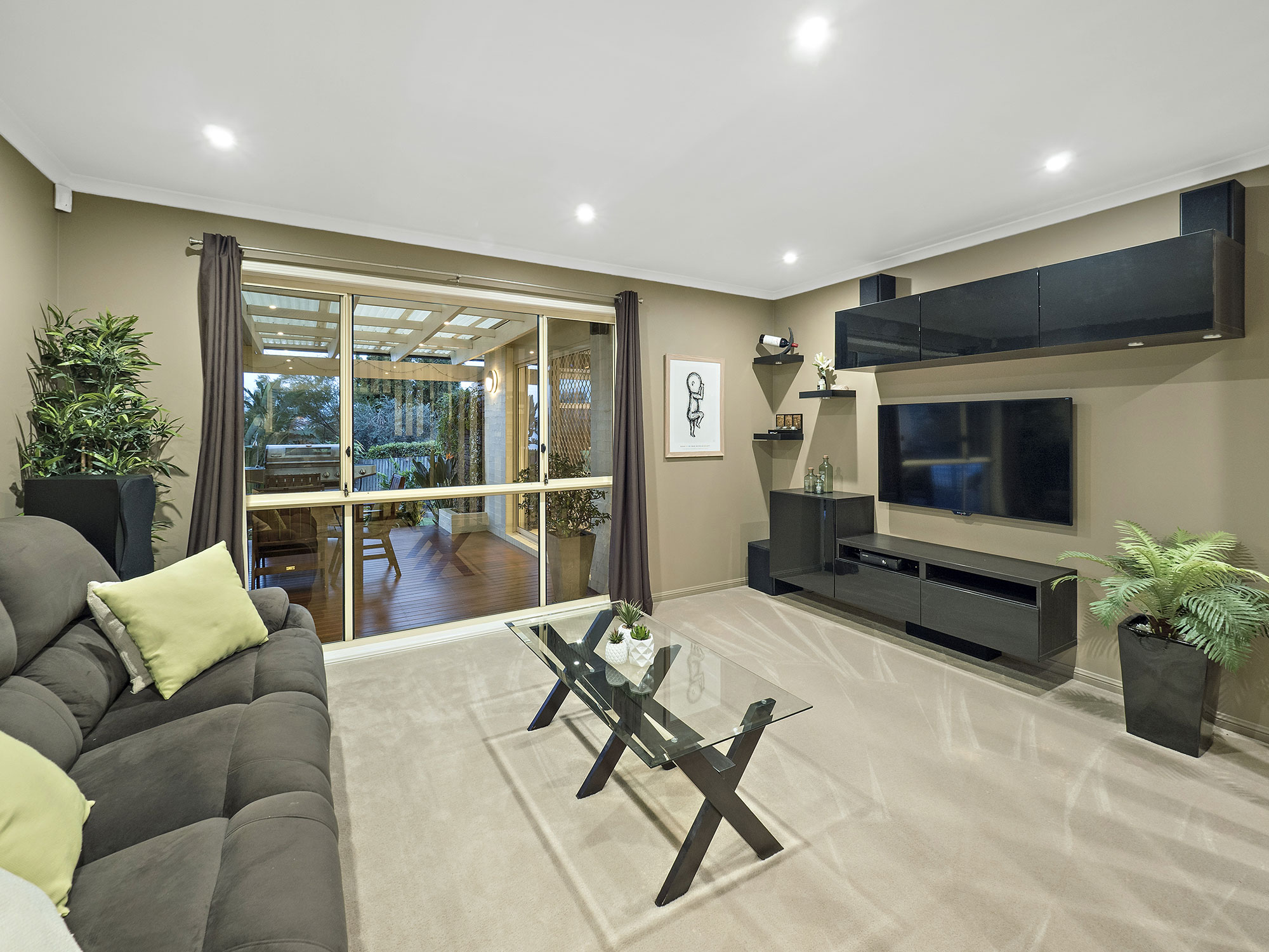 Real estate photography Kumanka St Kuraby Real estate photography Kumanka St Kuraby