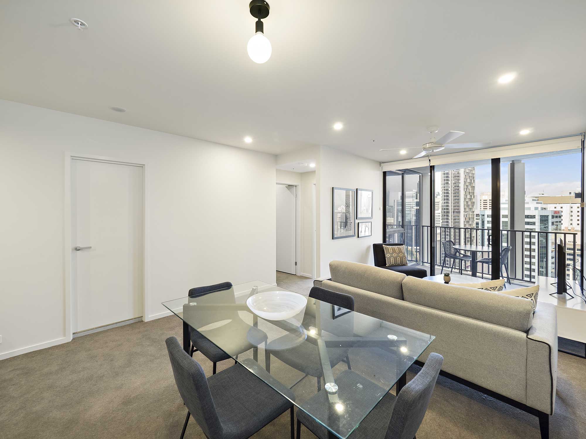 Real estate apartment photography Spire Residences, Apartment 2108 lounge, August 2018