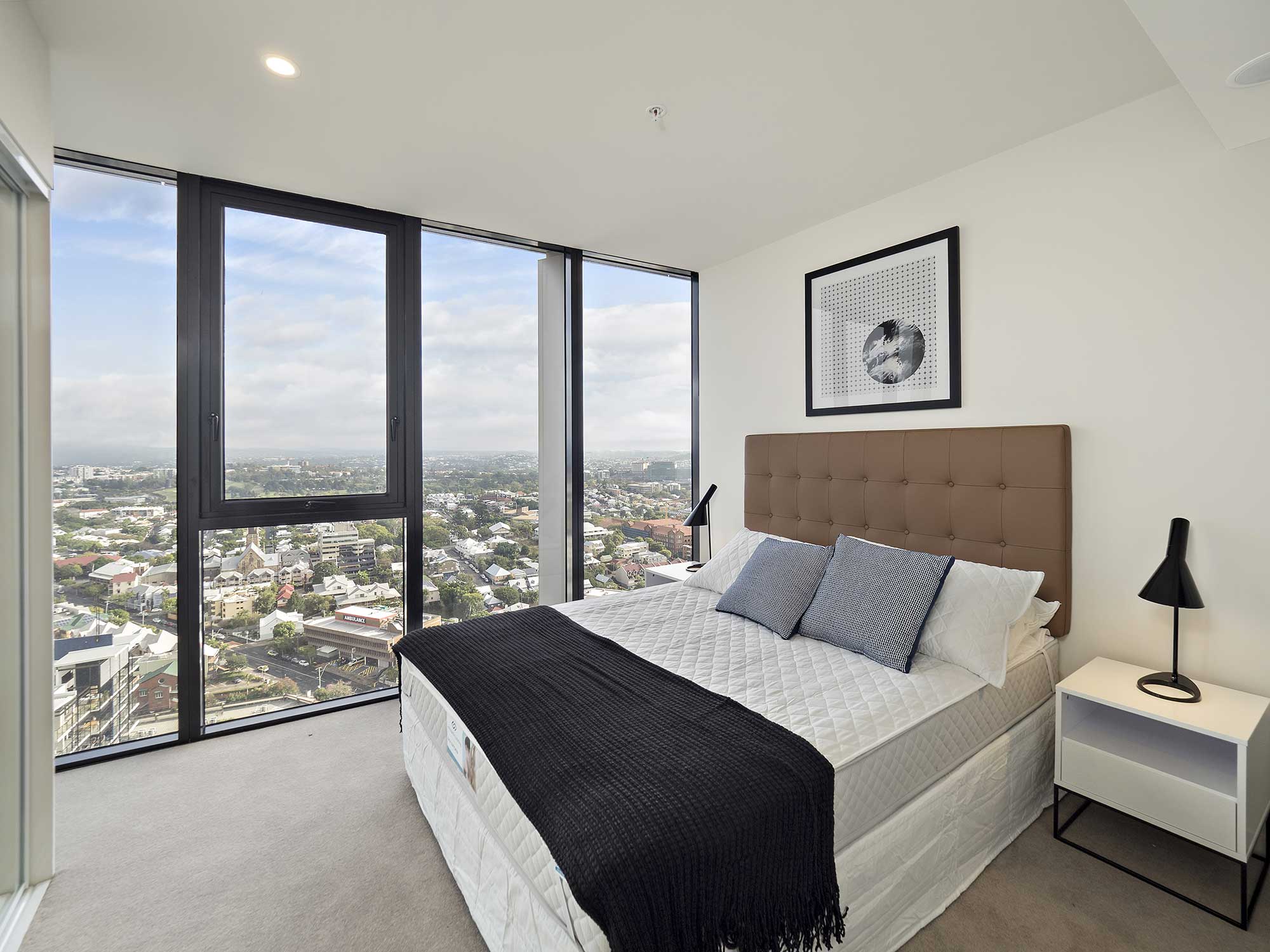 Real estate apartment photography Spire Residences, Apartment 3409 bedroom, September 2018