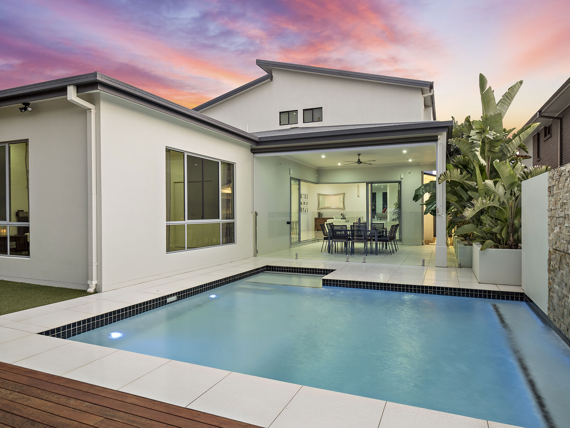 61 Shuttleworth real estate photography rear pool area - Phil Savory