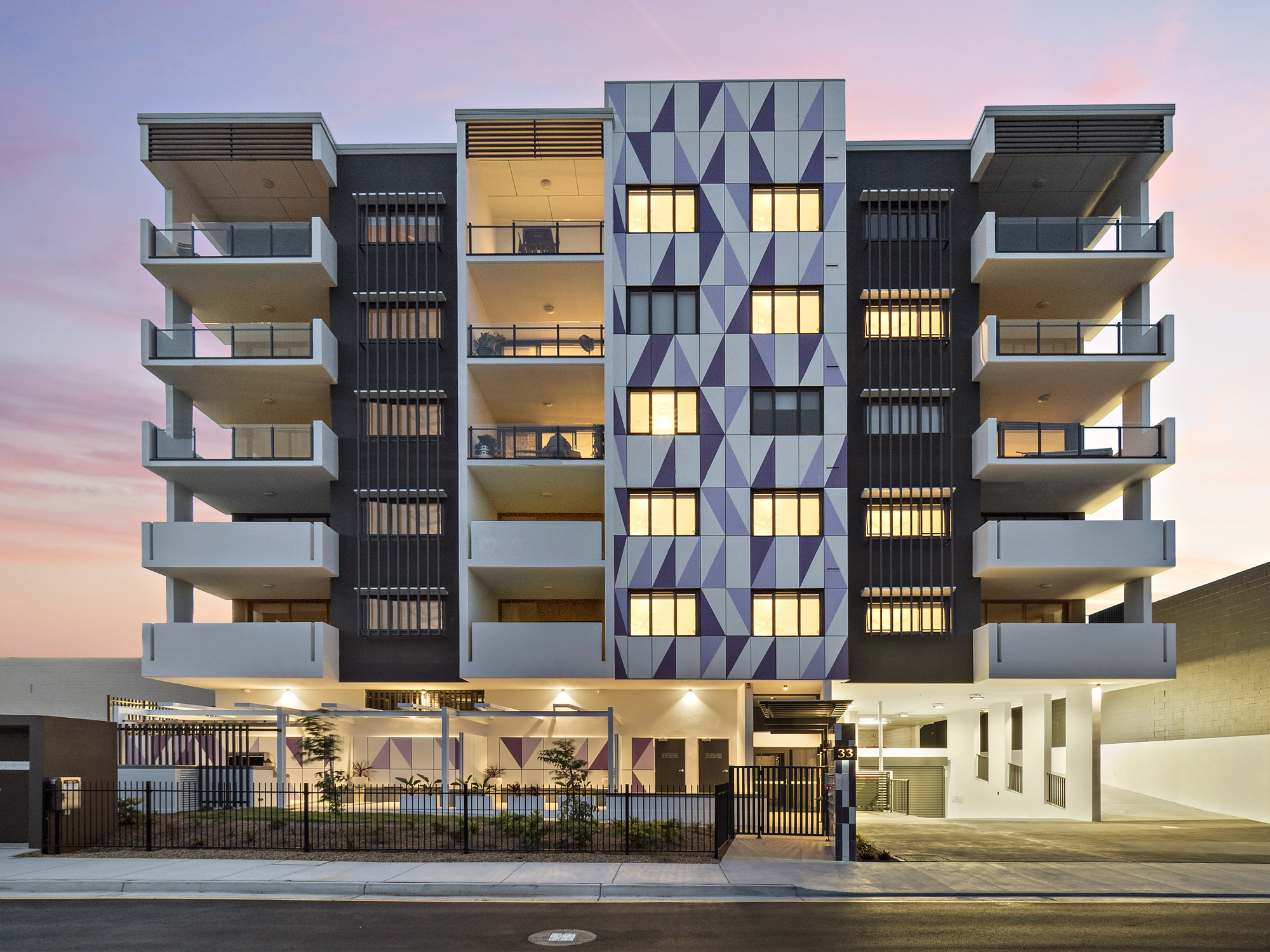 Photography of 33 Sword St Woolloongabba