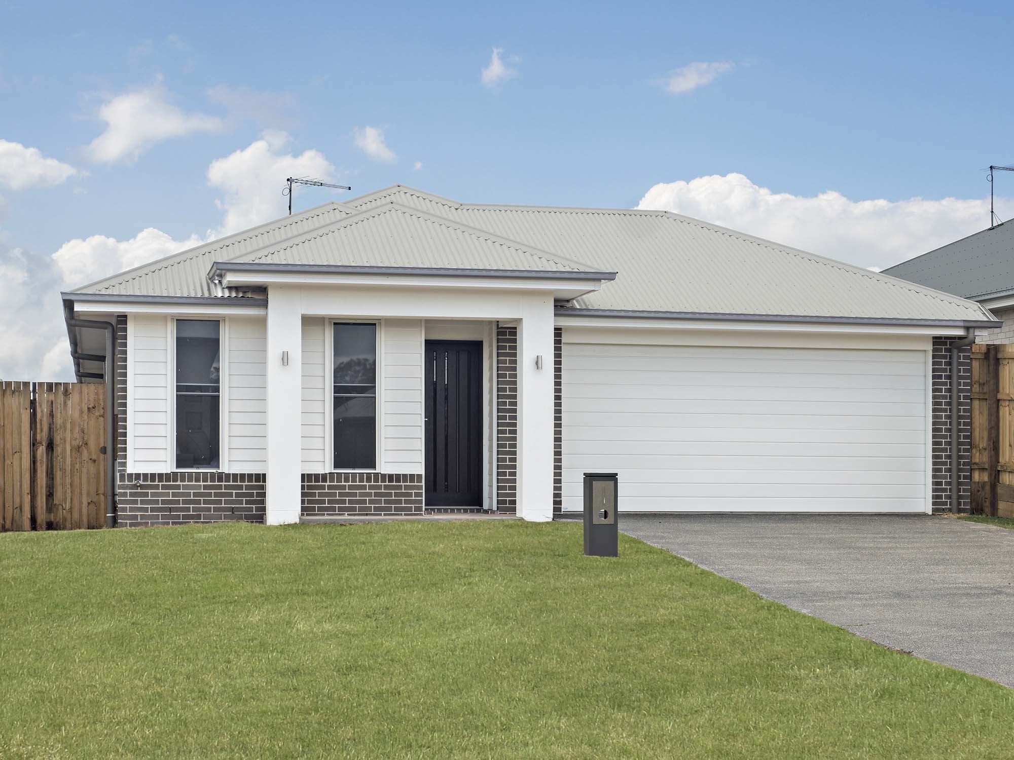Property photography at Brays Rd Griffin for Alphaline Homes Property photography at Brays Rd Griffin for Alphaline Homes