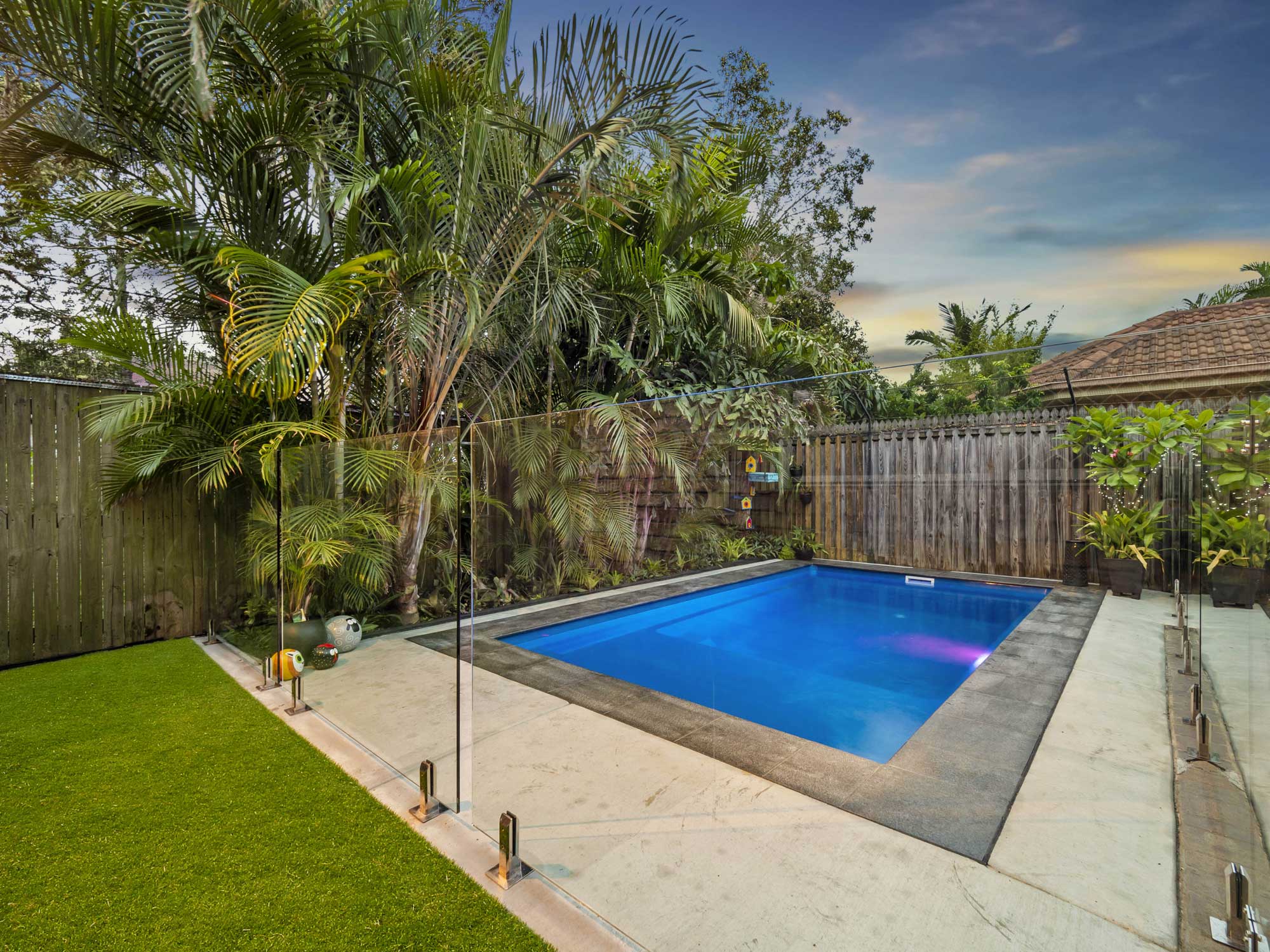 Brisbane swimming pool photography