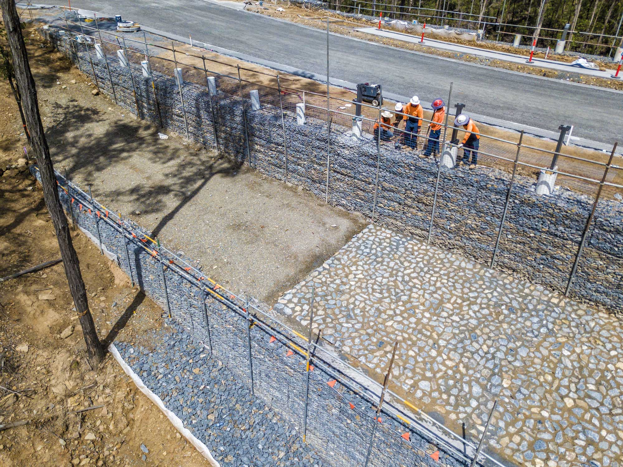 Construction photography - Concrib Pty Ltd retaining wall at Springfield West Construction photography - Concrib Pty Ltd retaining wall at Springfield West