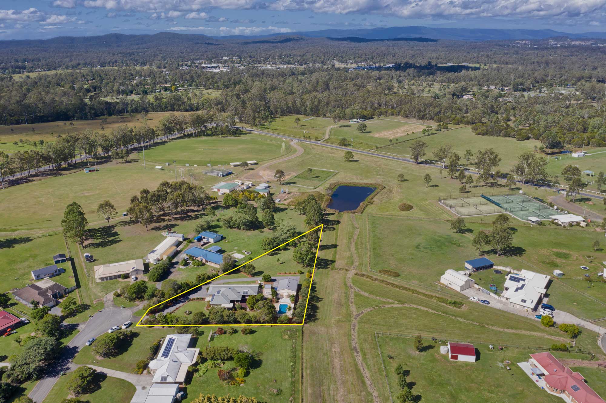 Drone photography at 33 Shergar Court Jimboomba for a real estate listing