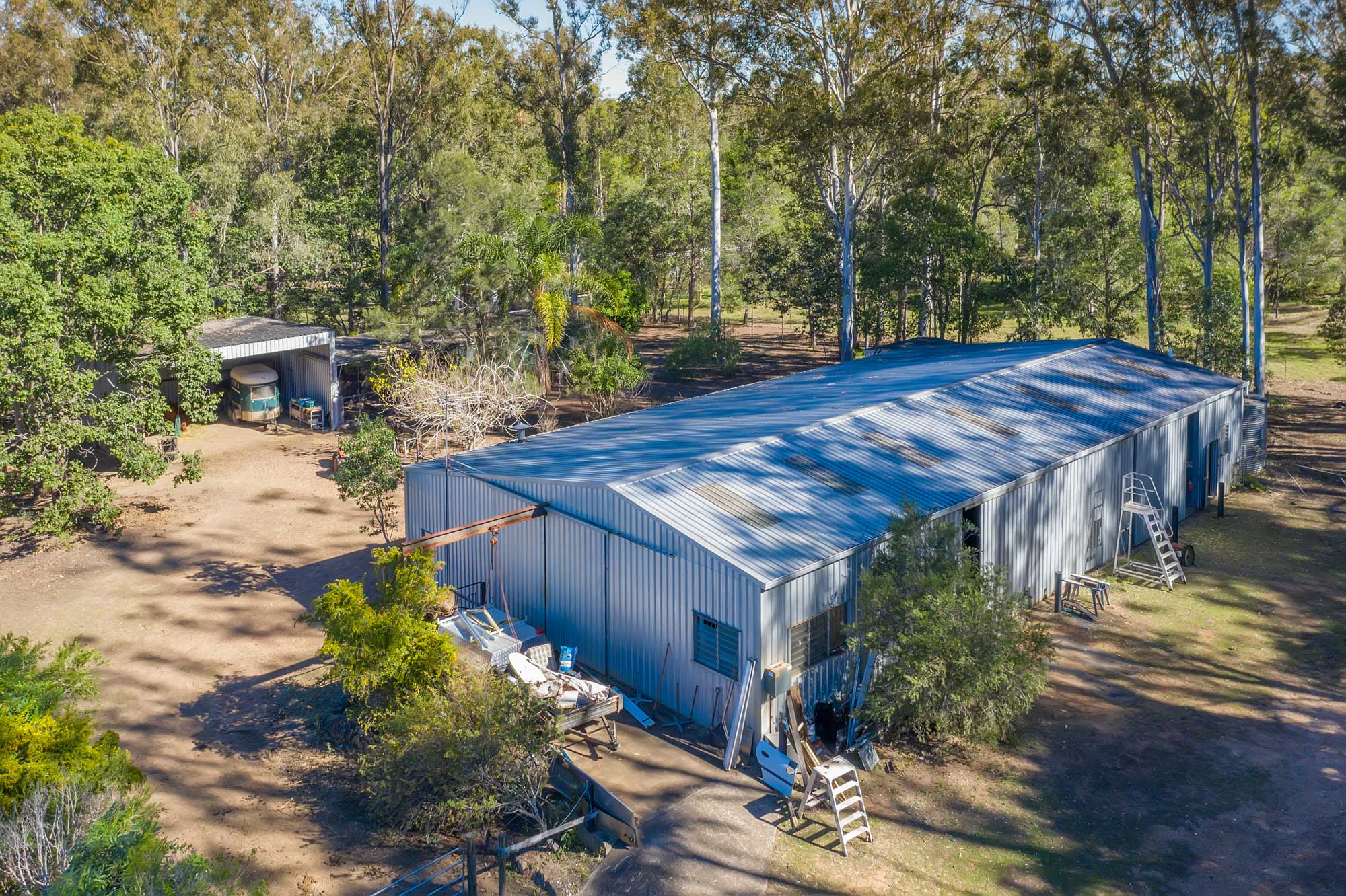 Acreage photography at 322 Mountain Ridge Rd South Maclean